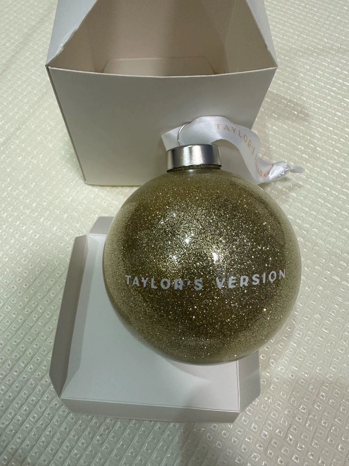 Taylor Swift – Taylor’s Version Christmas Ball Ornament