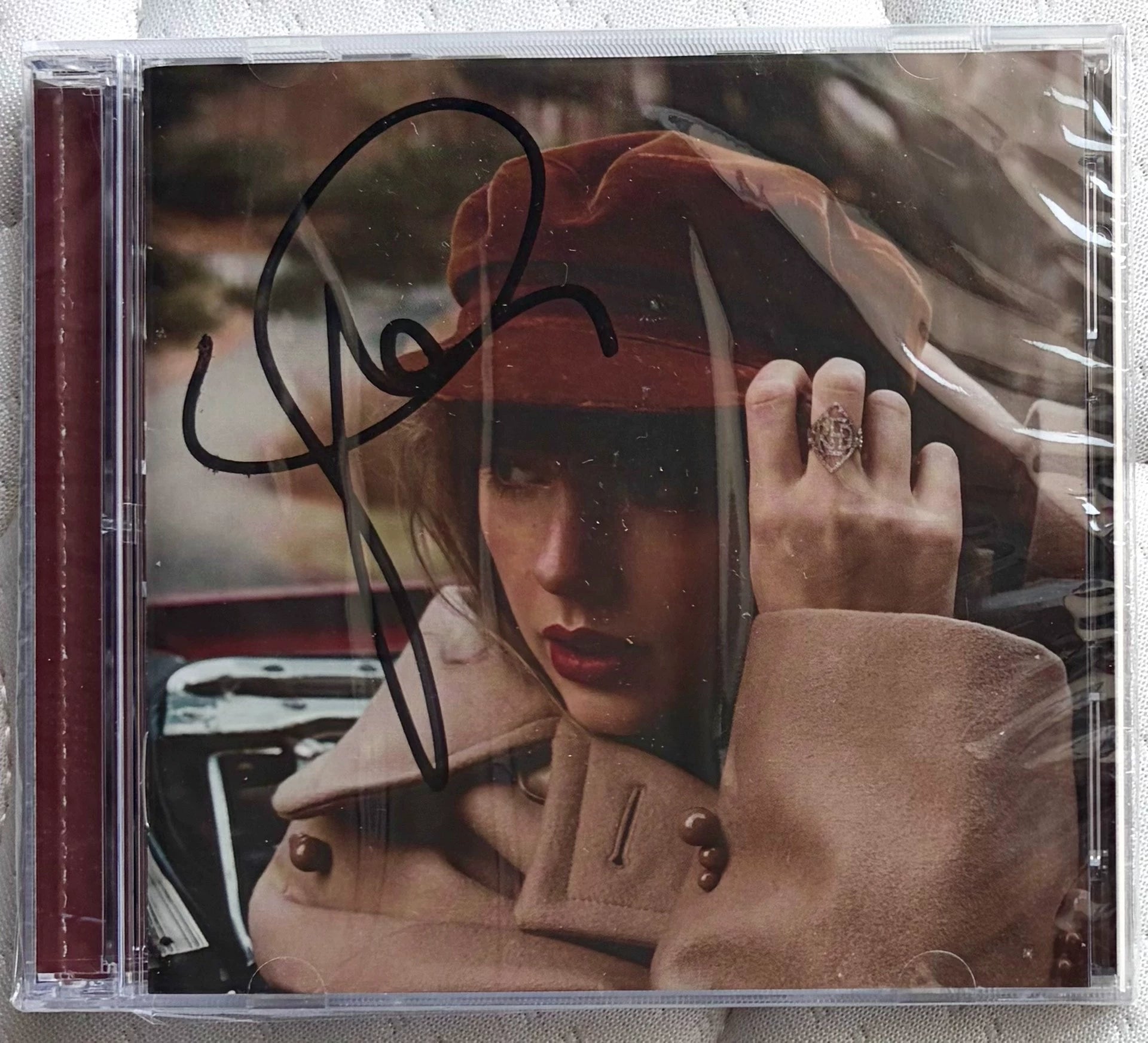 Taylor RED (Taylor's Version) サイン入り Taylor Swift – Red (Taylor's Version) – URVC