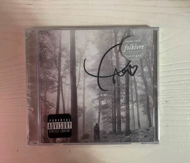 Taylor Swift - Folklore First Batch Heart Sealed Signed CD