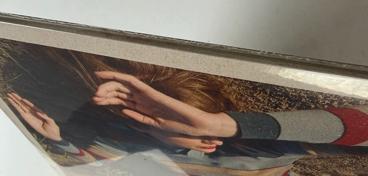 Taylor Swift – 1989 (Taylor’s Version) – Yellow 2LP, Damaged Sleeve – actual item photograph 6
