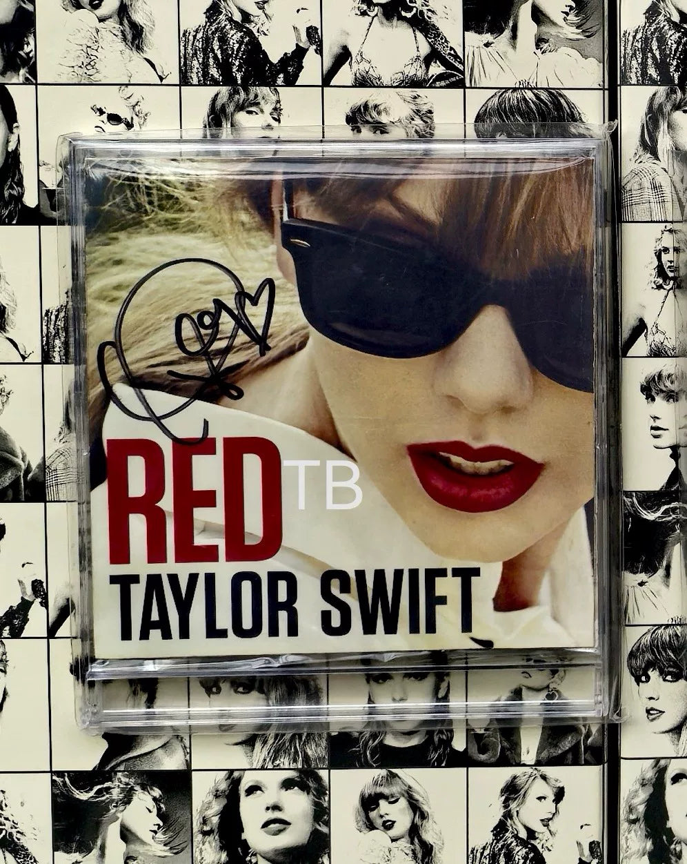Taylor Swift – Red Original-Era Signed Photograph with Frame