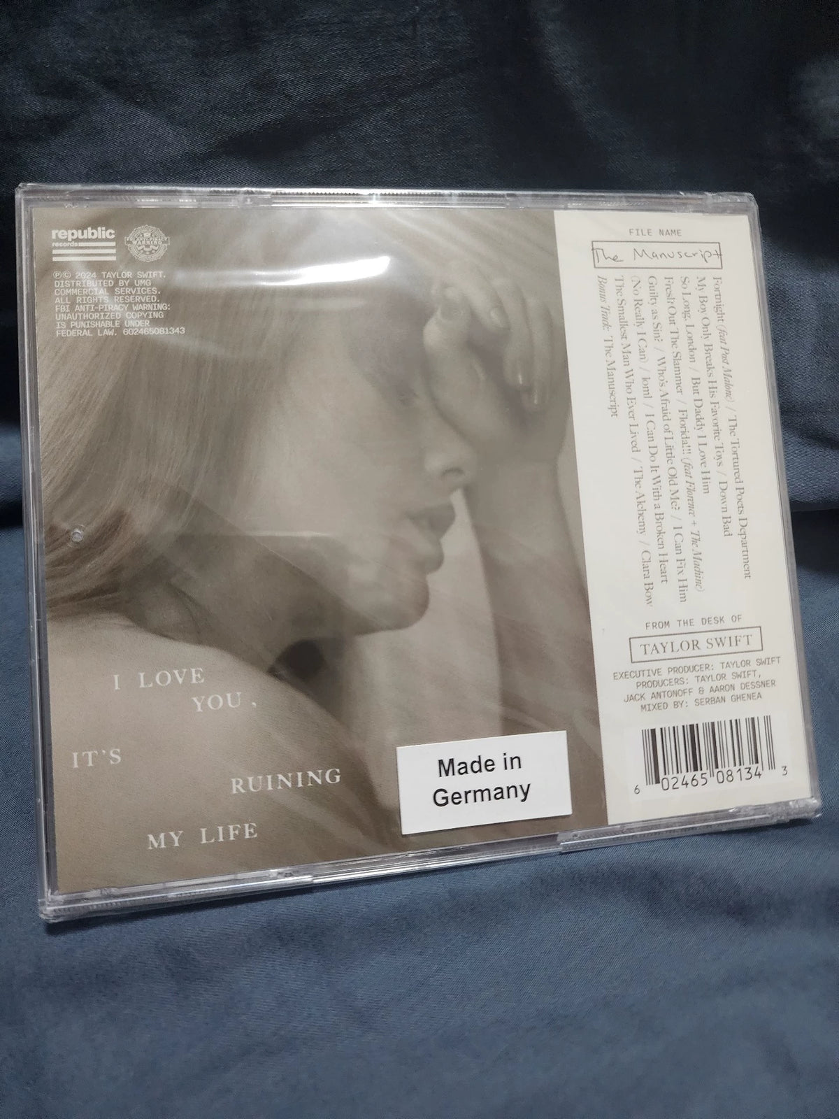 Taylor Swift – The Tortured Poets Department – CD & Signed Art Card – actual item photograph 6