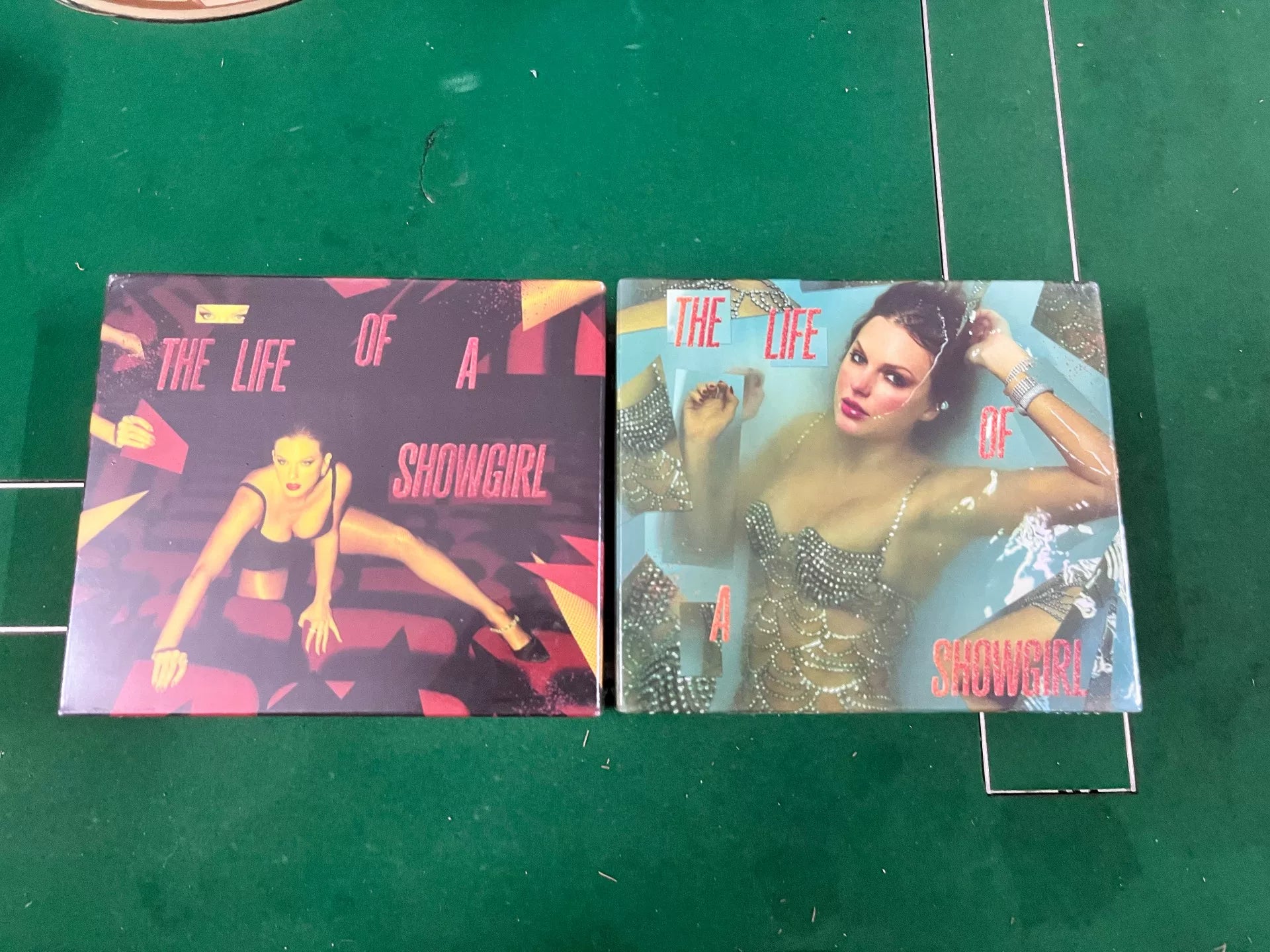 Taylor Swift – The Life of a Showgirl Deluxe CD – Orange Edition