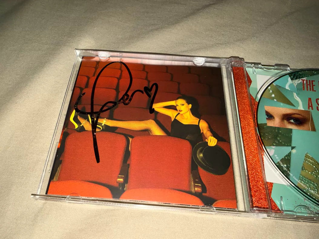 Taylor Swift The Life of a Showgirl signed CD detail