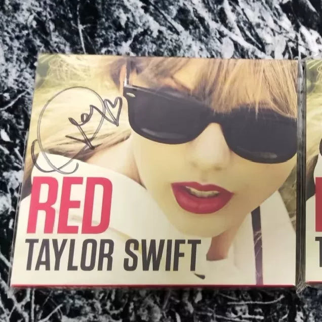 Taylor Swift – RED UK Signed CD Limited to 500
