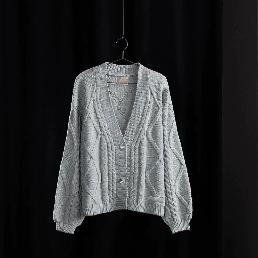 Taylor Swift – The Tortured Poets Department Grey Cardigan – photograph 1