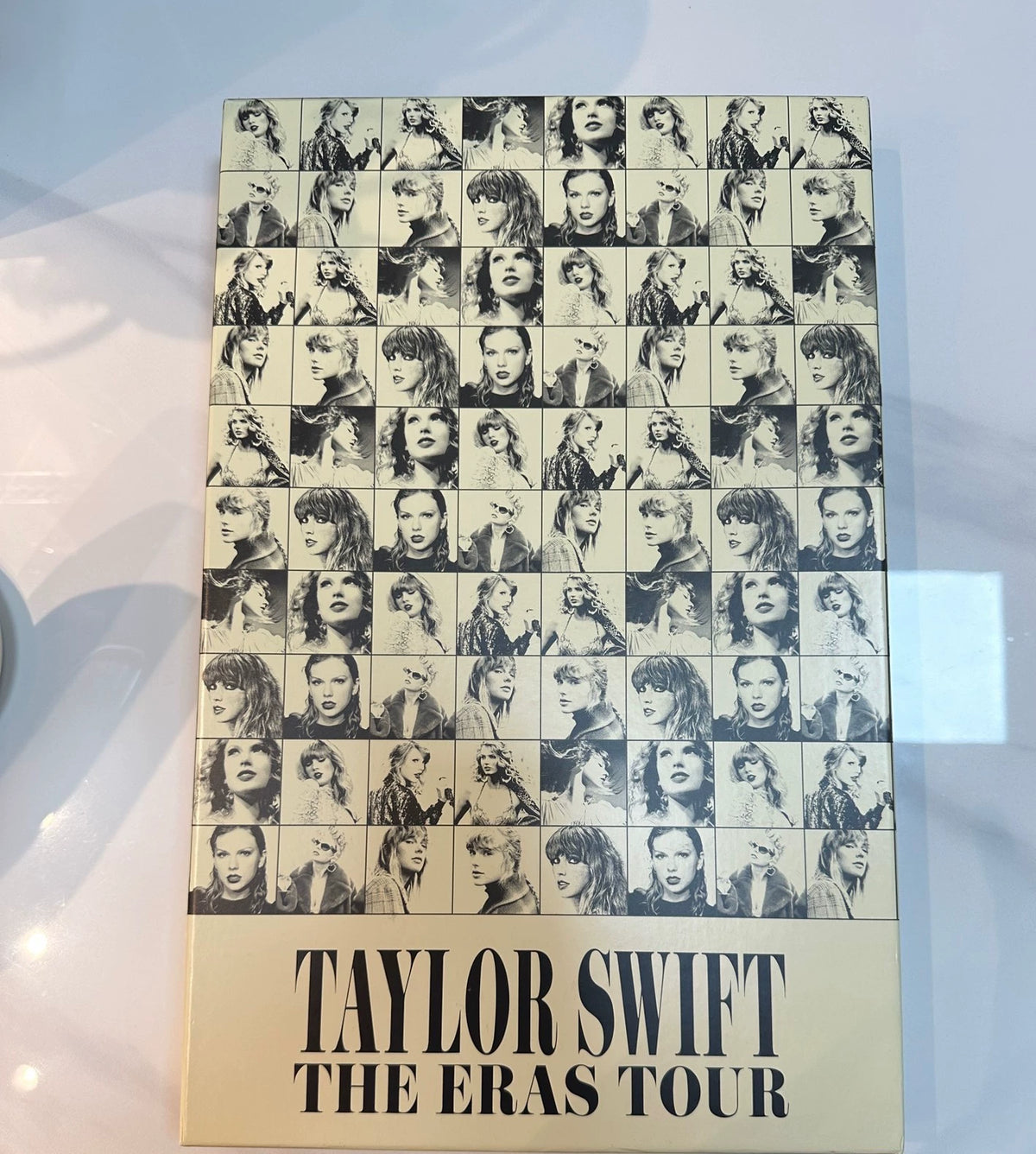 Taylor Swift – The Eras Tour Japan — VIP Collectibles Box — actual item photo 1