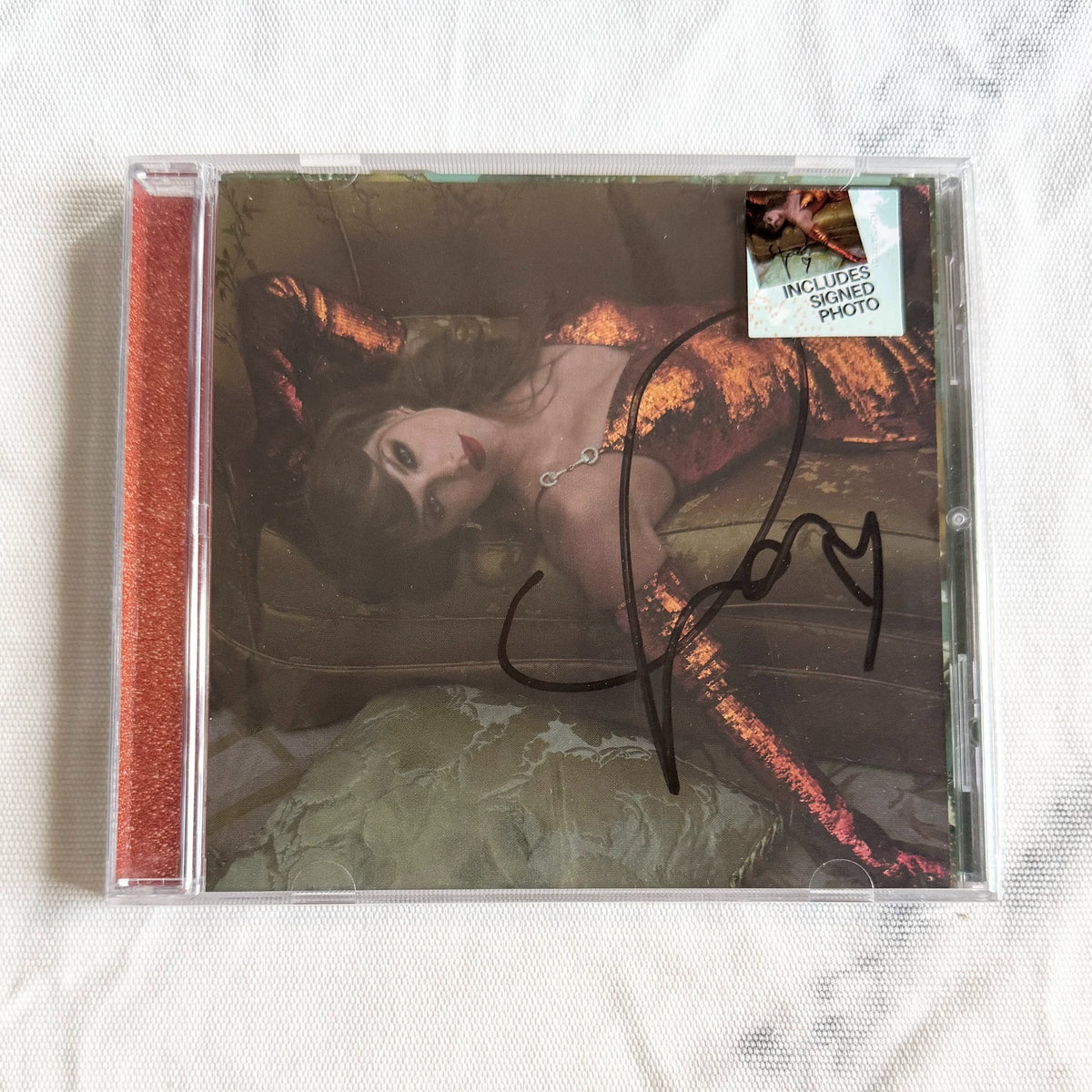 Taylor Swift – The Life of a Showgirl — Signed CD Cover 2 with Heart — actual item photo 1