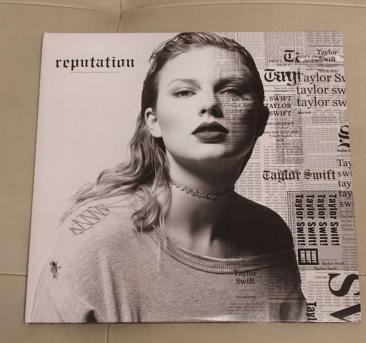 Taylor Swift – Reputation – Picture Disc 2LP (Opened, No Sticker)