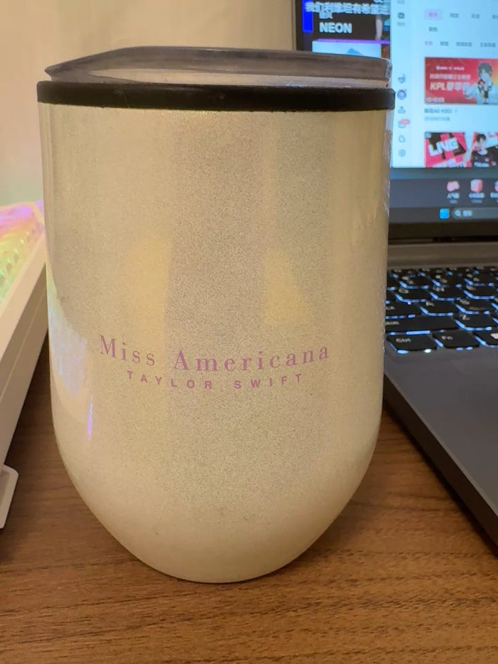 Taylor Swift – Miss Americana — Tumbler with Lid