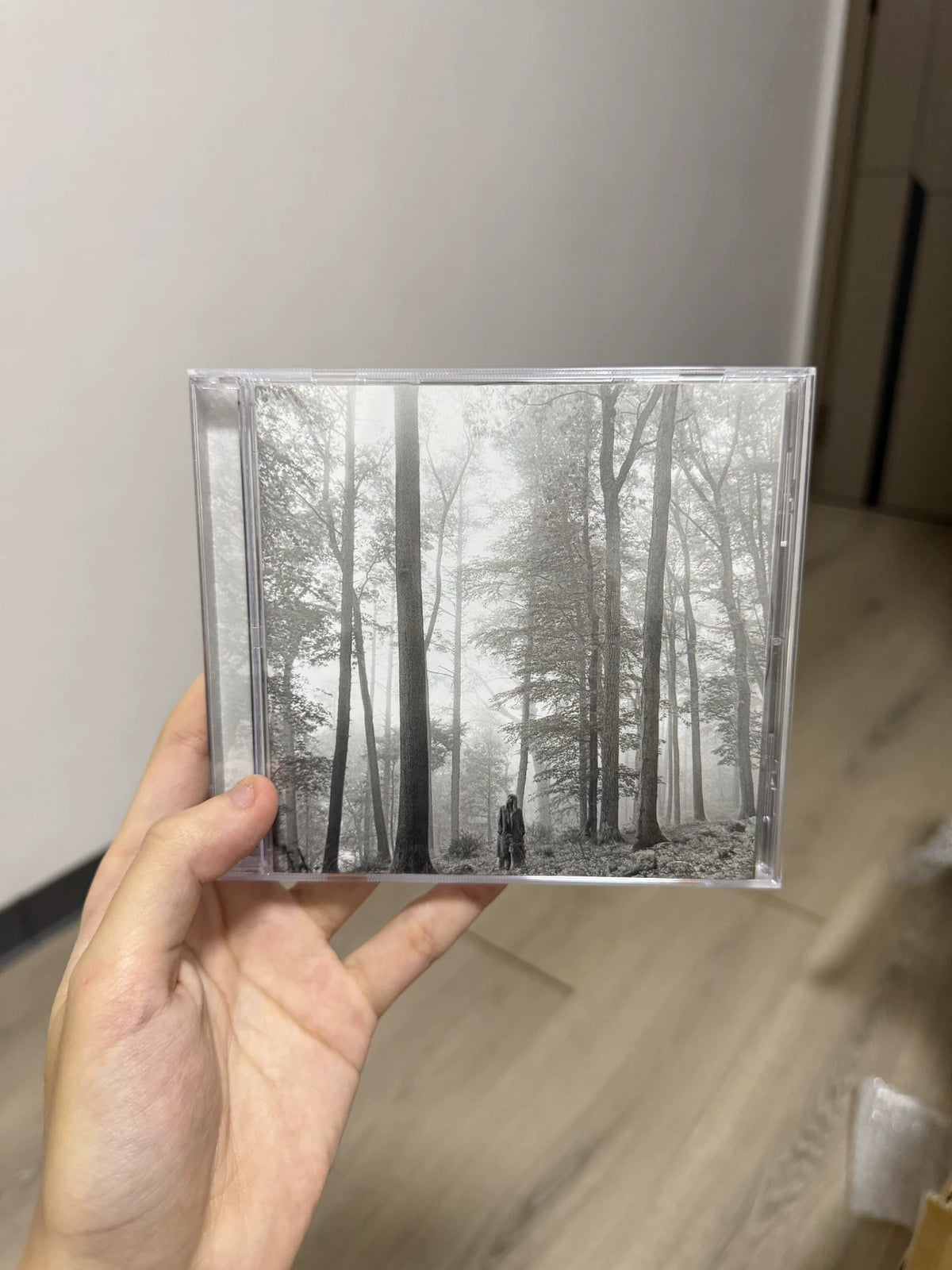 Taylor Swift – Folklore – Japanese CD with Booklet Damage