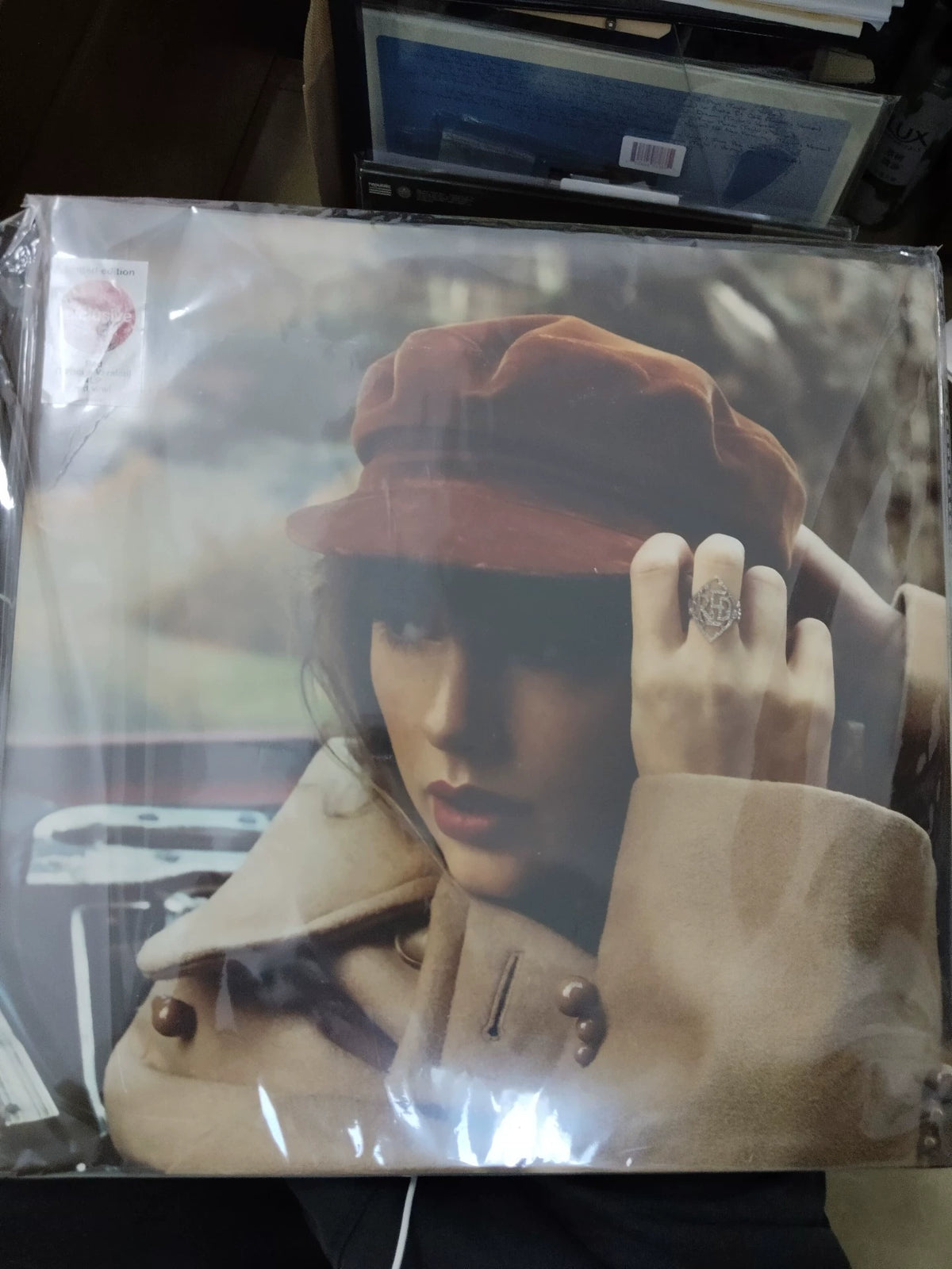 Taylor Swift – Red (Taylor's Version), Red Vinyl (4LP) – photo 1