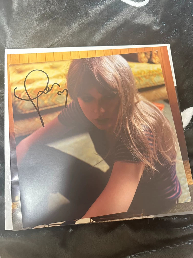 Taylor Swift – Midnights Mahogany Edition Signed Vinyl LP – Heart Signature — main view