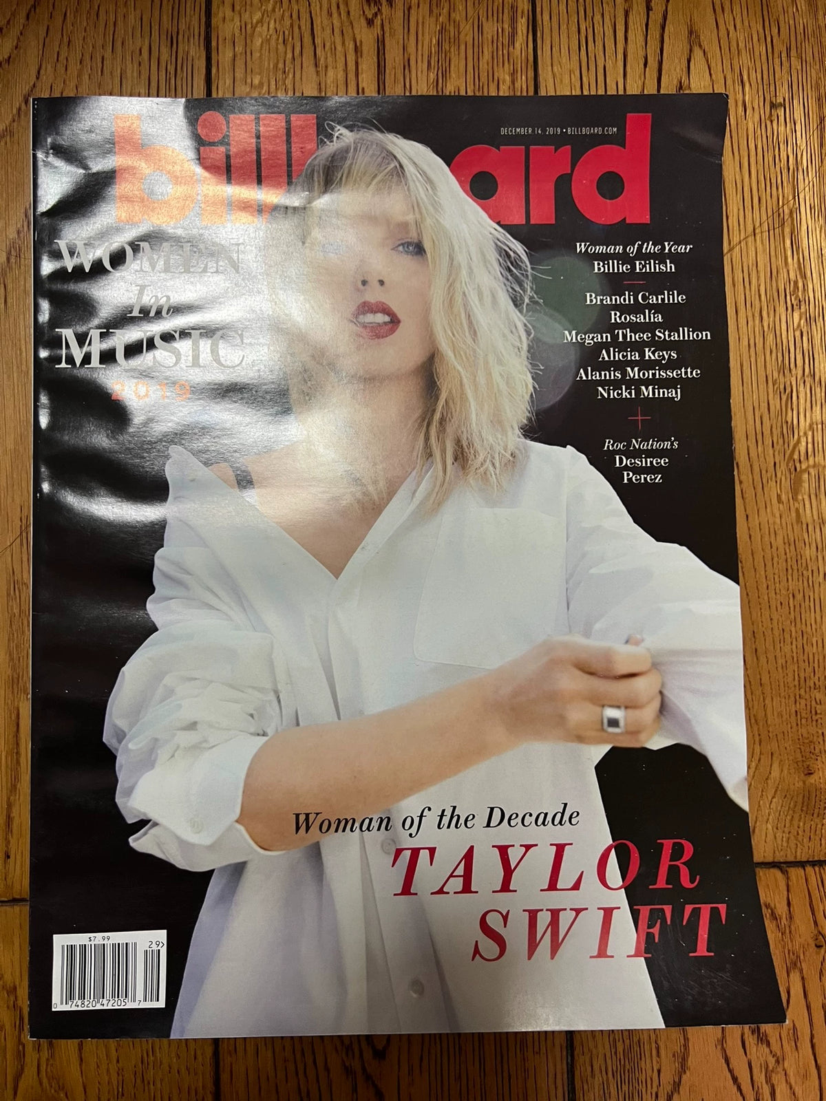 Taylor Swift – Billboard Magazine – December 2019 Cover – photograph 1