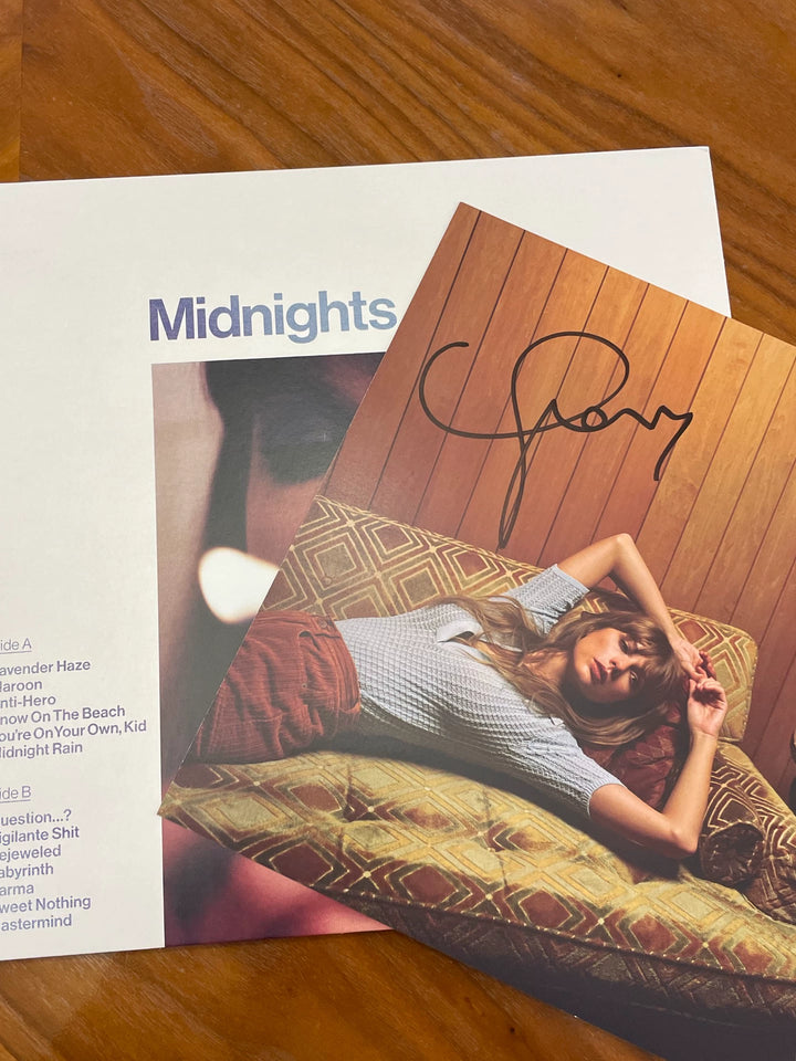 Taylor Swift – Midnights — Moonstone Blue Vinyl with Signed Photo and Heart