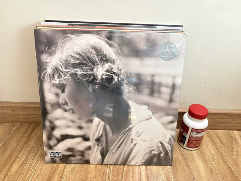 Taylor Swift folklore Variant No. 5 Colored Vinyl 2LP – Sealed