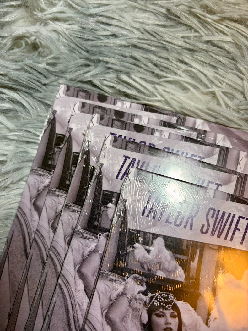 Taylor Swift – Elizabeth Taylor RSD Splatter Vinyl Single — detail 2
