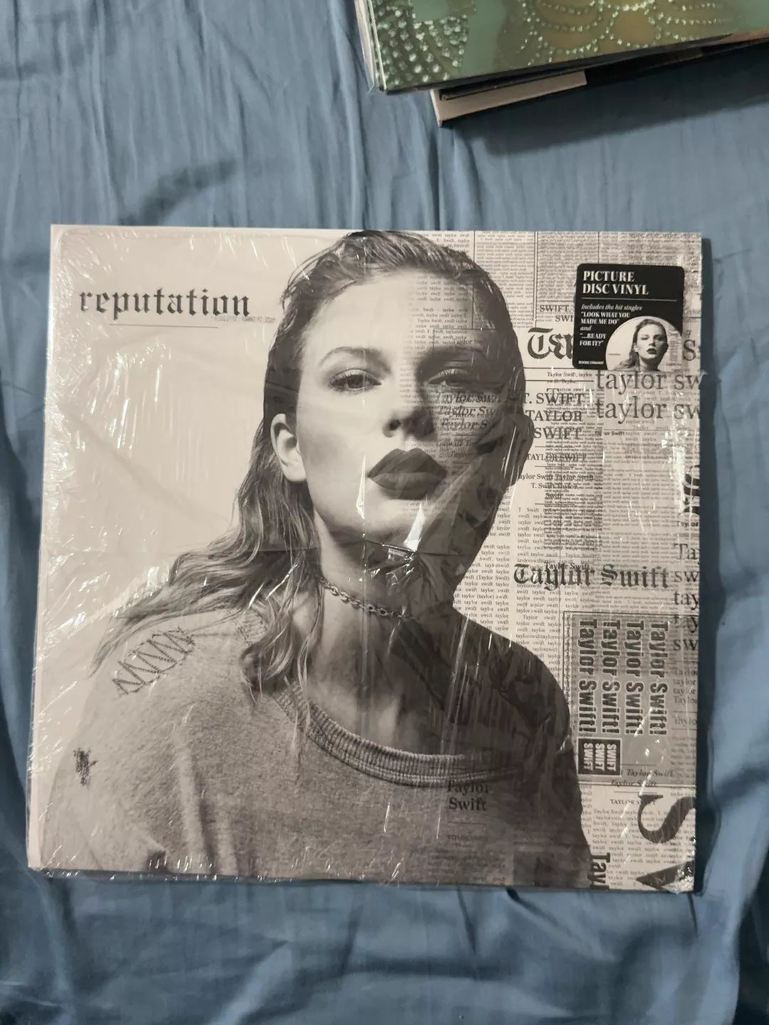 Taylor Swift – Reputation – Picture Disc 2LP with Hype Sticker