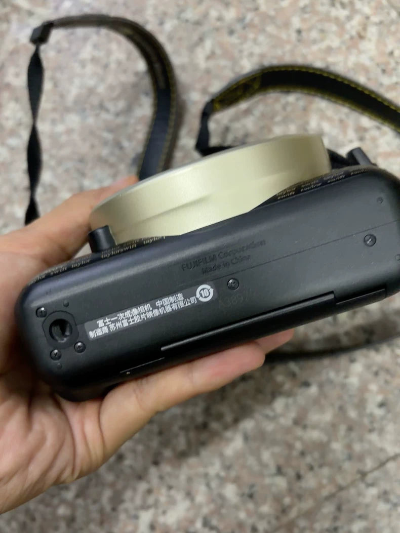 Fujifilm Instax Square SQ6 Taylor Swift Edition Camera — detail 3