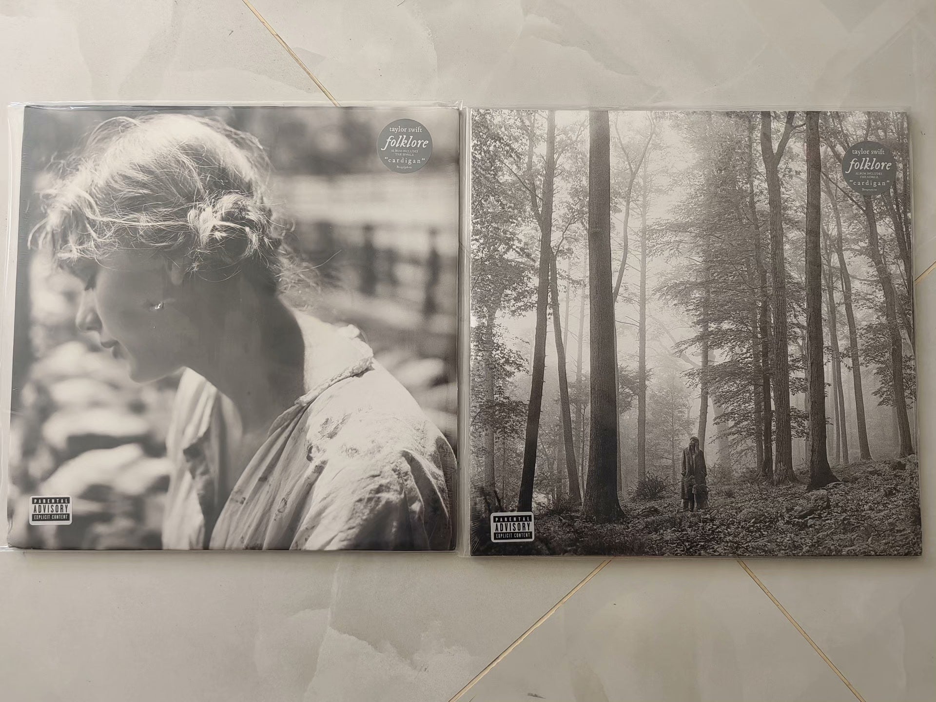 Taylor Swift – Folklore Color Vinyl Collector Bundle