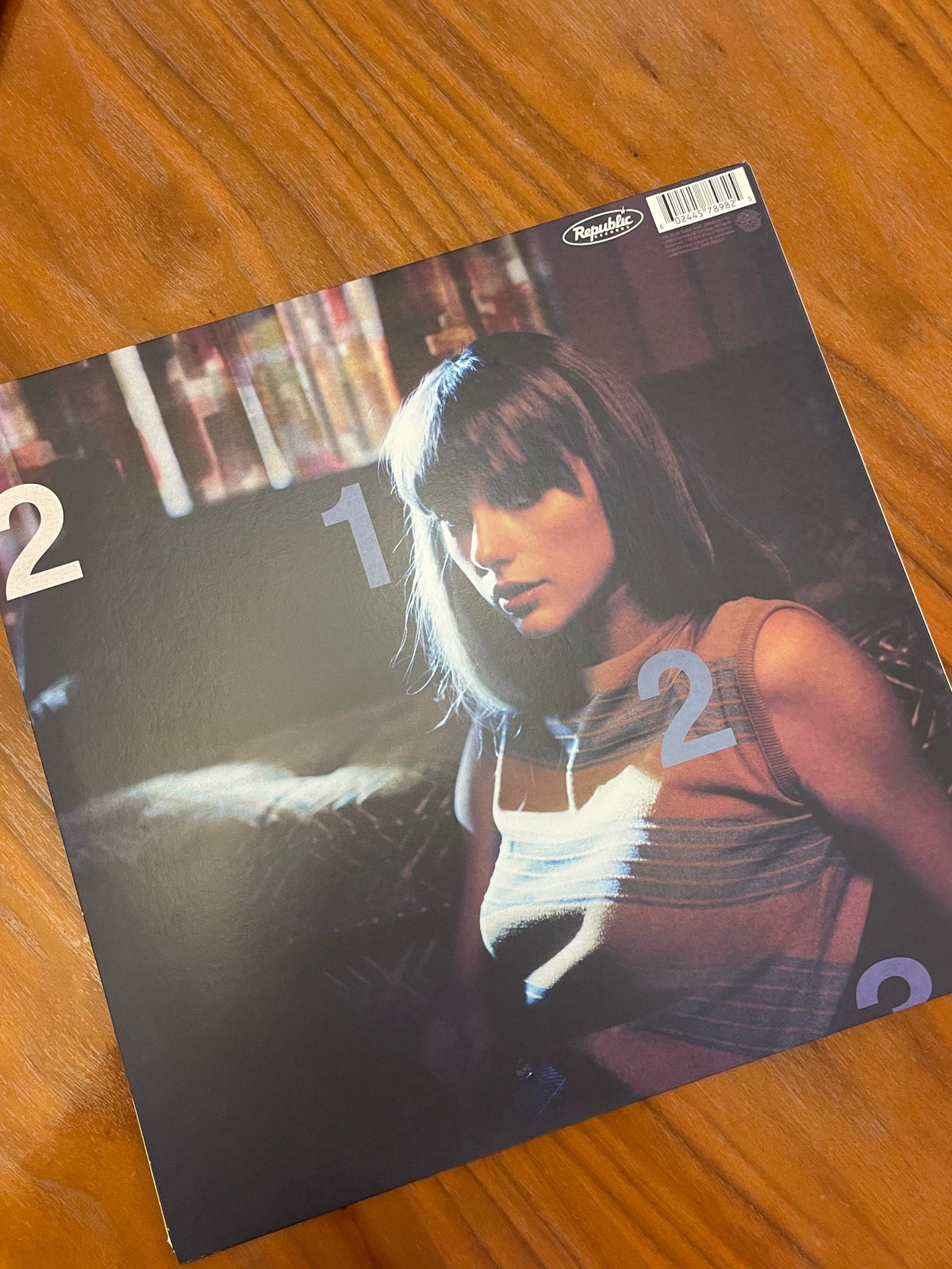 Taylor Swift – Midnights — Moonstone Blue Vinyl with Signed Photo and Heart — actual item photo 3