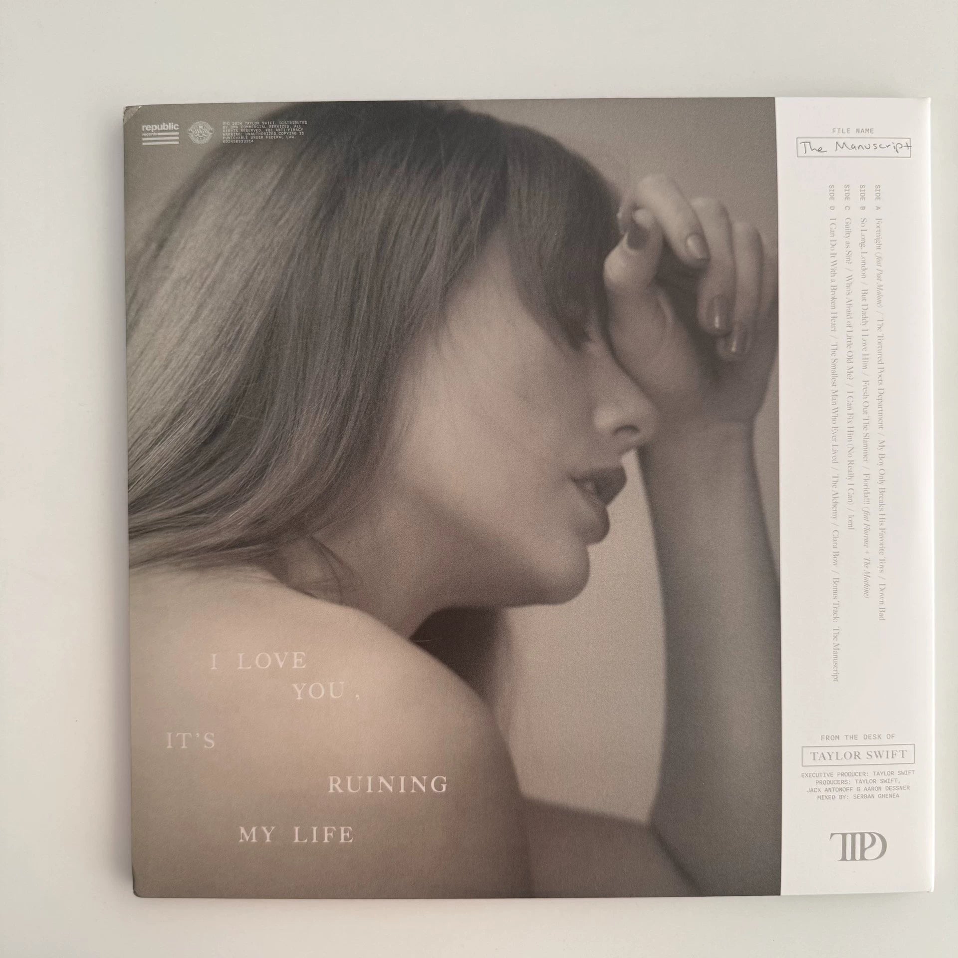 Taylor Swift – The Tortured Poets Department Signed Vinyl — product detail 4