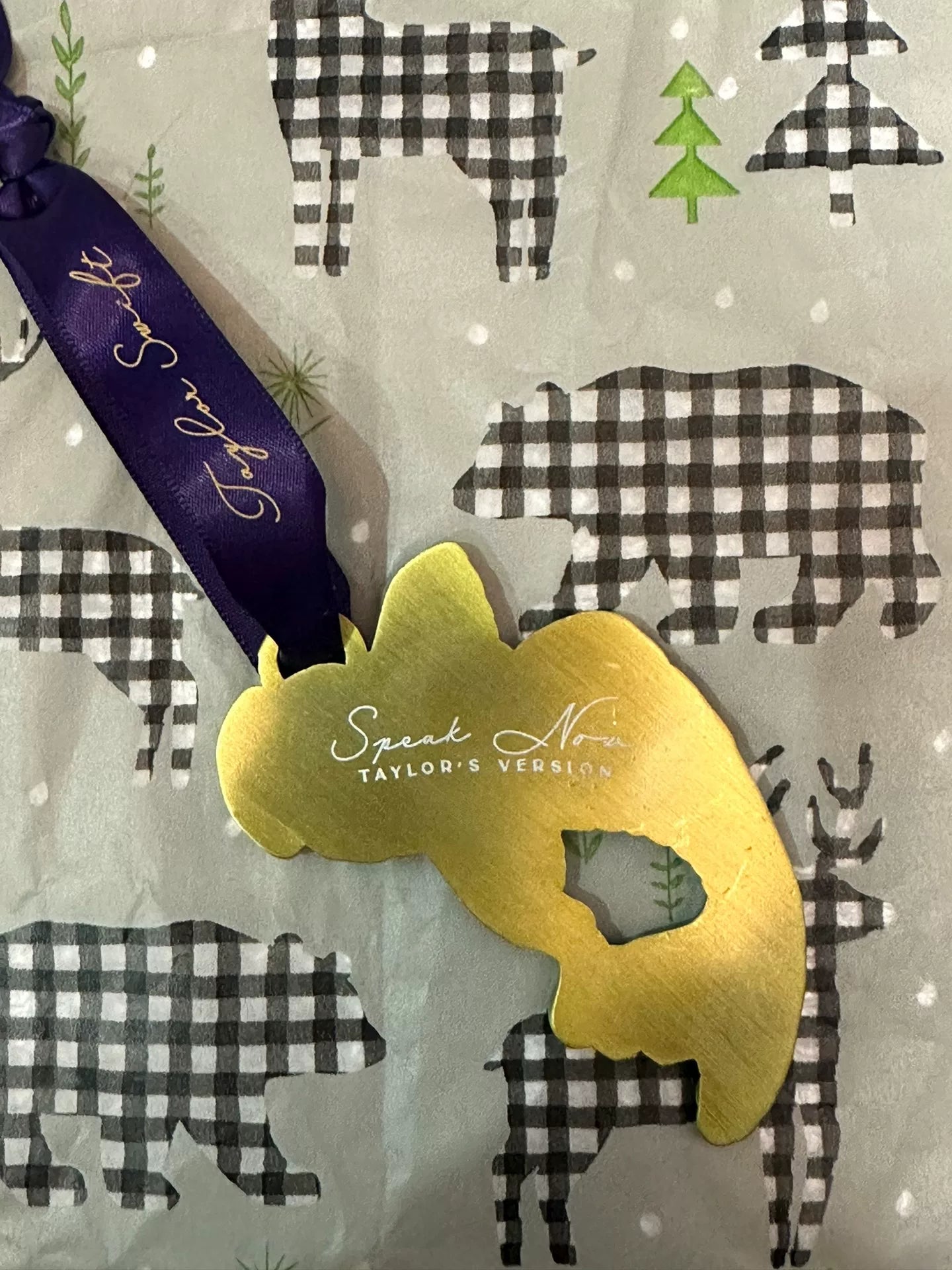 Taylor Swift – Speak Now Koi Fish Ornament – No Box — detail 3