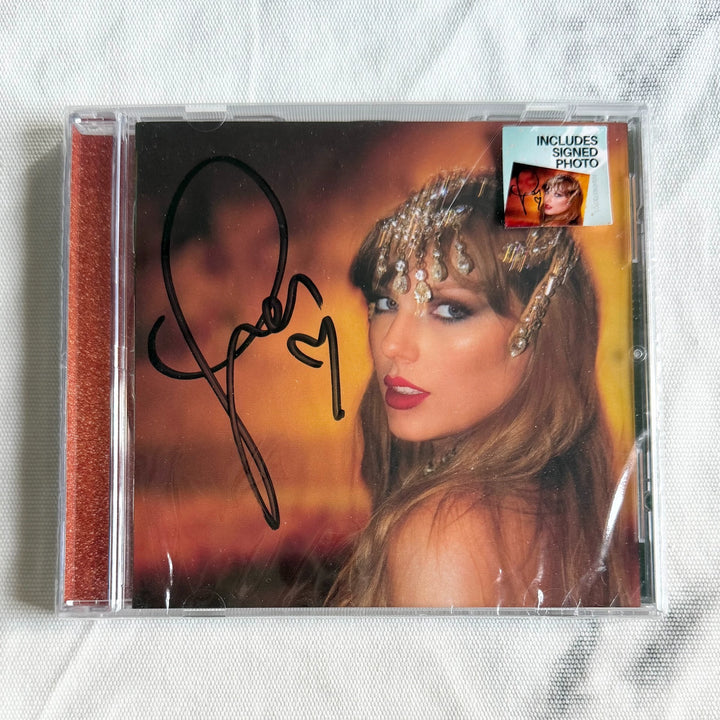 Taylor Swift – The Life of a Showgirl — Signed CD Cover 1 with Heart