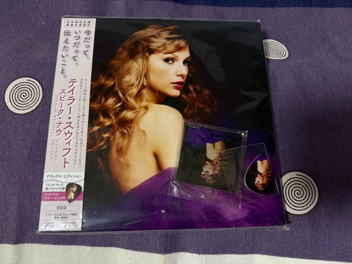 Taylor Swift – Four Japanese Paper-Jacket Albums – CD Bundle