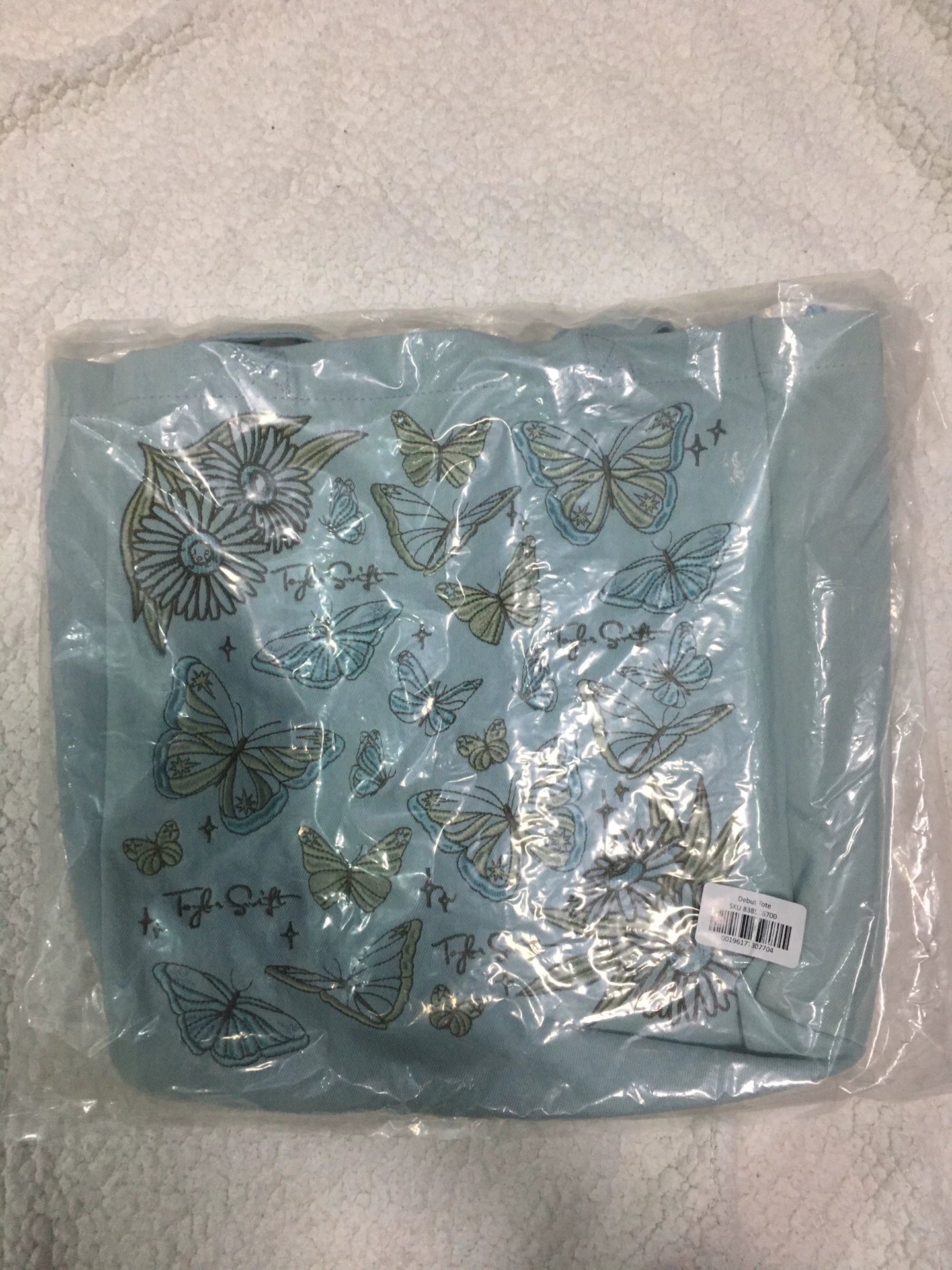 Taylor Swift – Butterfly Canvas Tote Bag – photograph 1