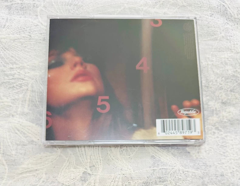 Taylor Swift – Midnights Blood Moon Signed CD — detail 2