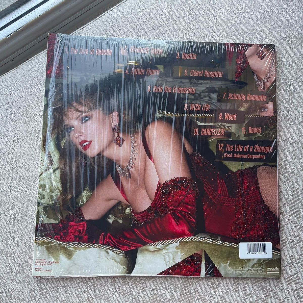 Taylor Swift – The Life of a Showgirl, Red Splatter Vinyl (LP) – photo 2