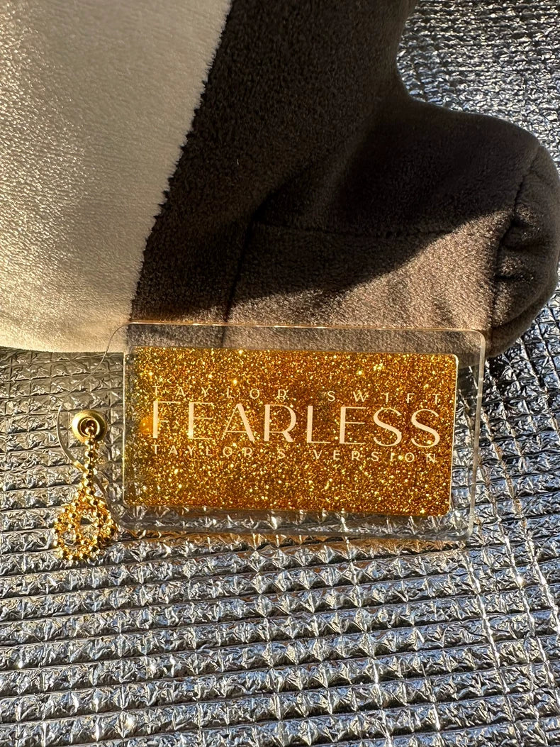 Taylor Swift – Fearless Gold Glitter Keychain – photo 5