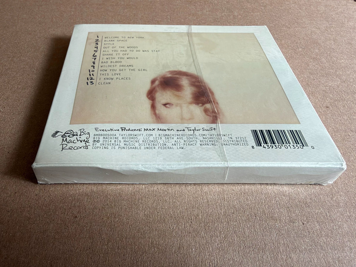 Taylor Swift – 1989 — US First-Week CD with Polaroids — actual item photo 4