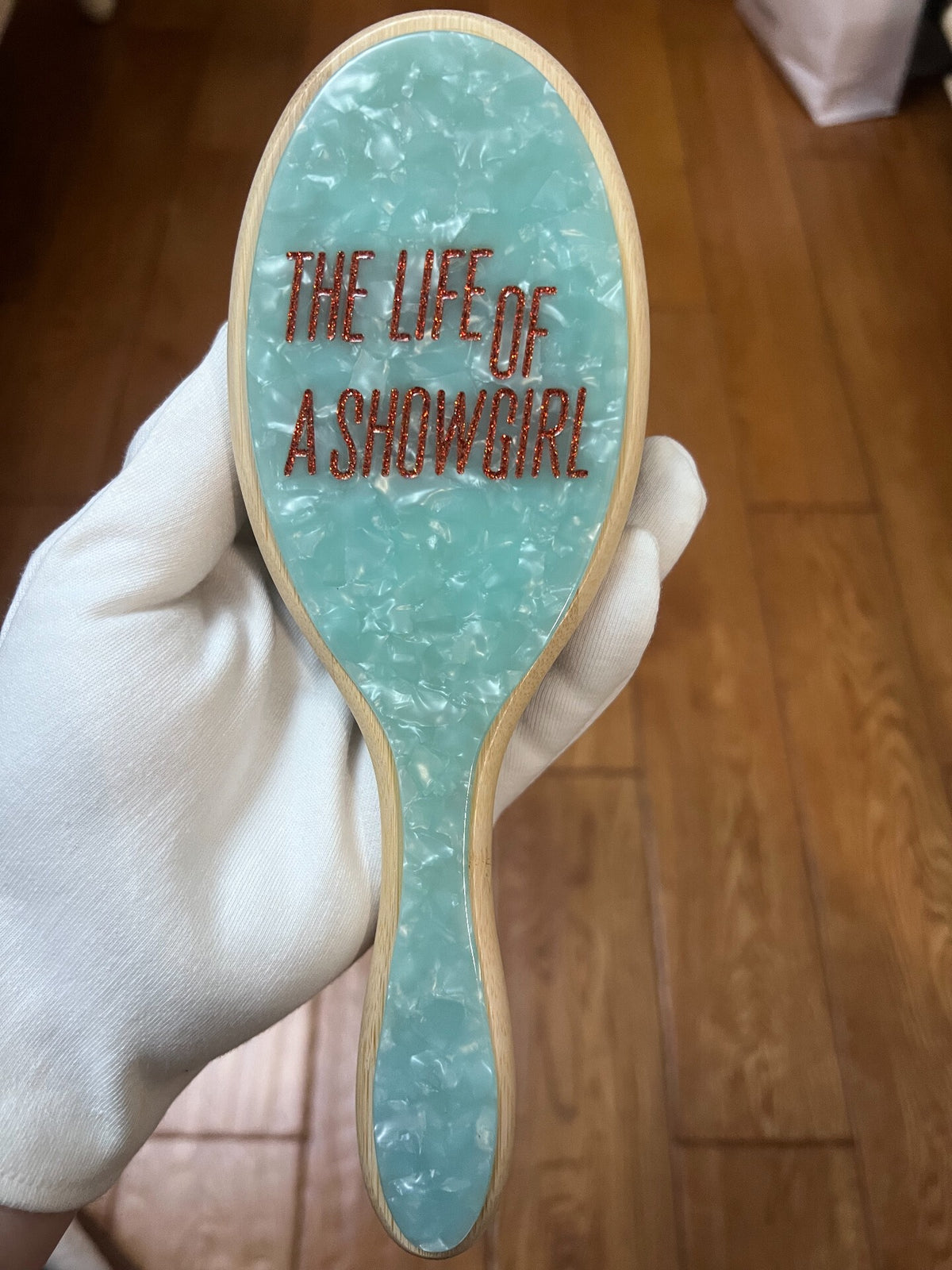 Taylor Swift – The Life of a Showgirl – Paddle Hairbrush