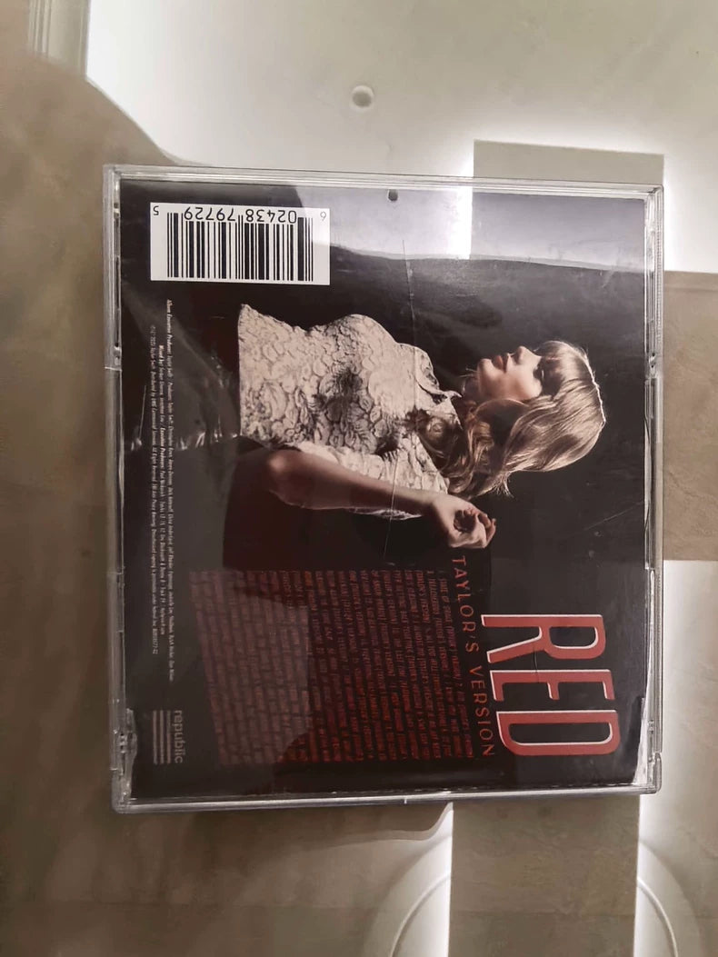 Taylor Swift – Red (Taylor's Version) Signed CD with Cracked Case