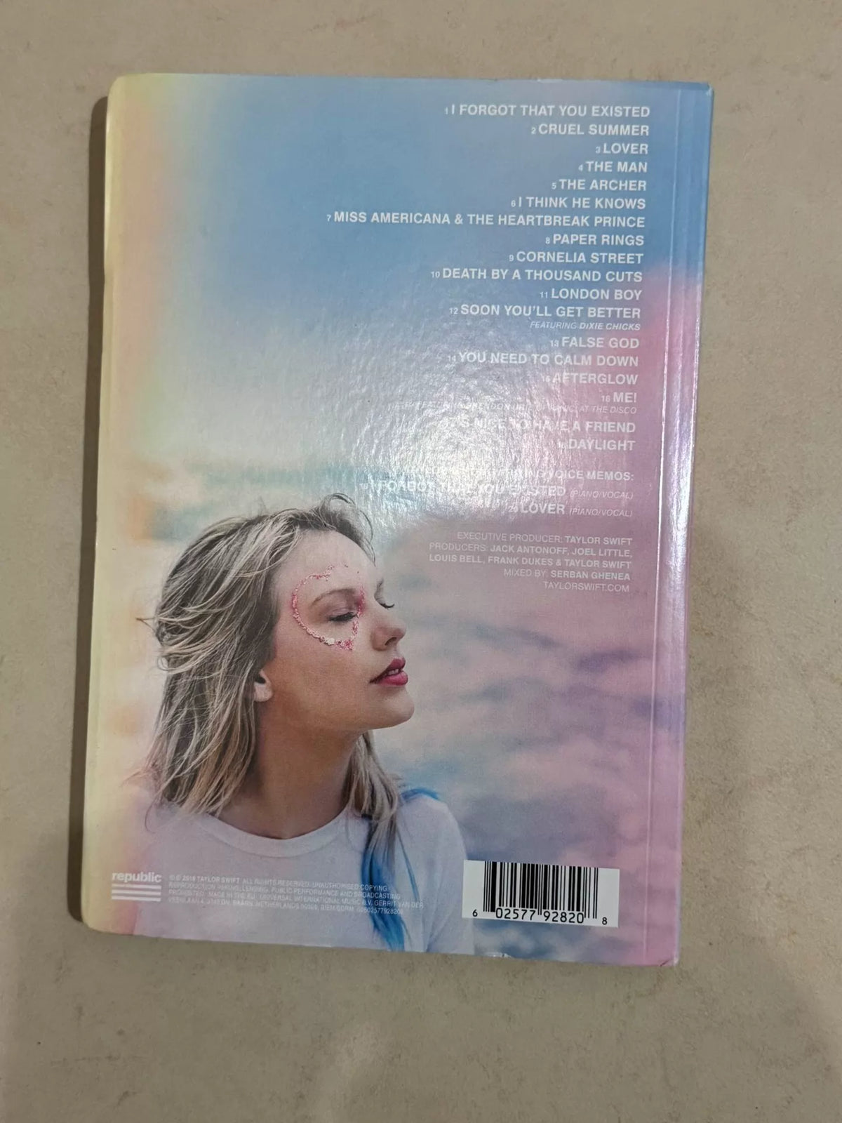 Taylor Swift – Lover – Deluxe Album Version 2 CD and Journal – actual item photograph 5