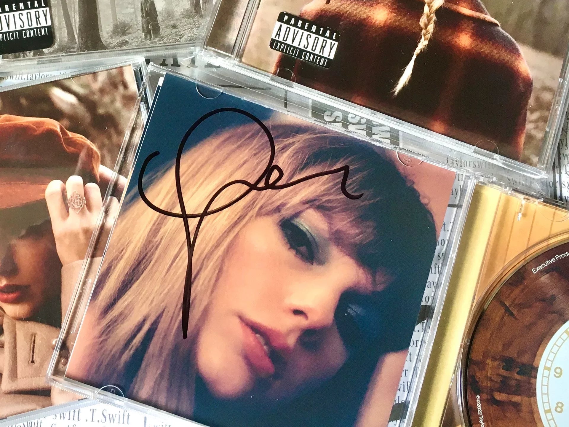 Taylor Swift – Midnights Moonstone Blue Signed CD