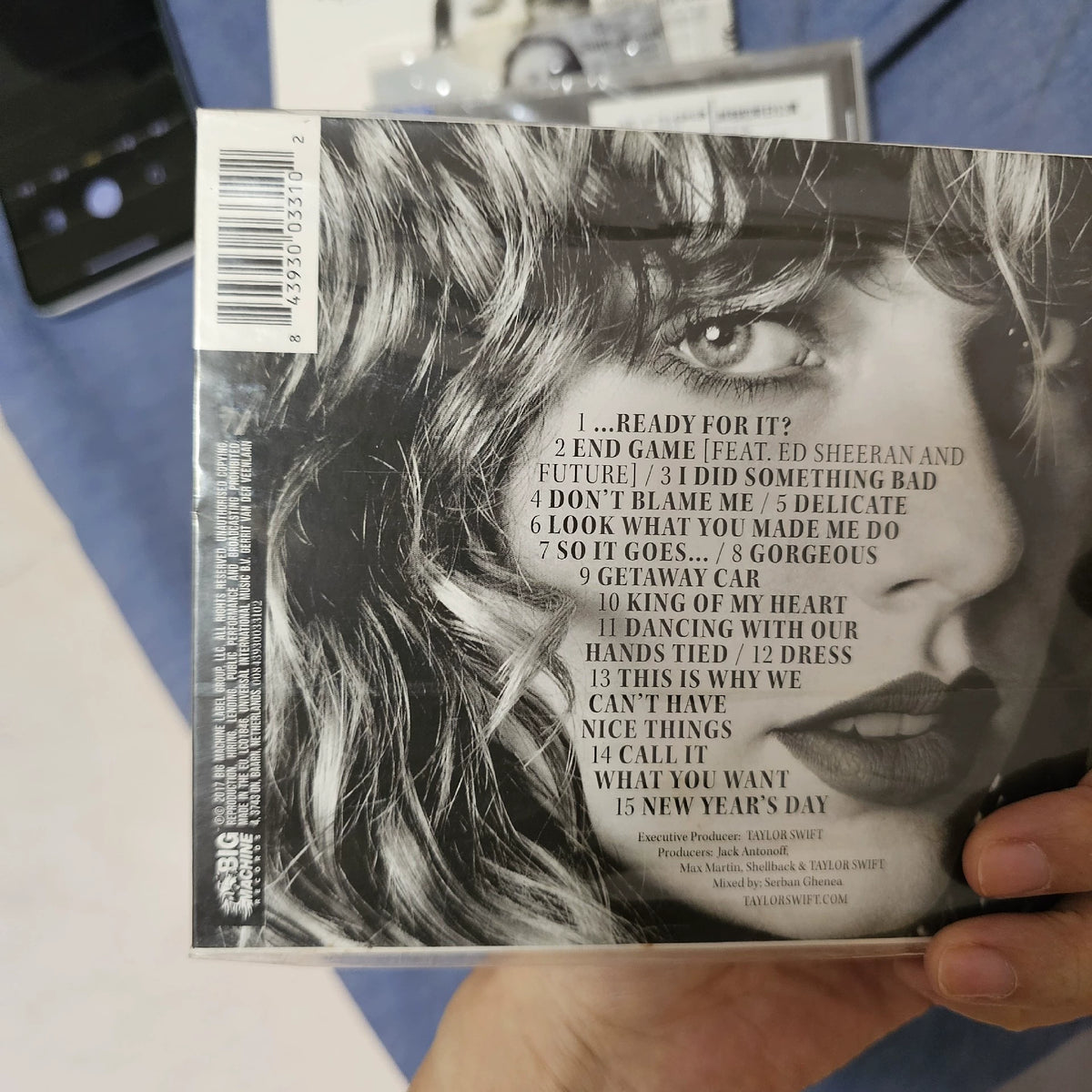 Taylor Swift – Reputation CD Regional Editions — product detail 2