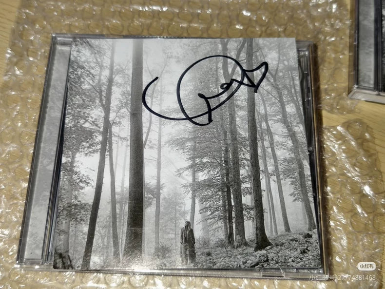 Taylor Swift – The Life of a Showgirl Version 3 CD + folklore Signed CD Bundle – actual product photo 3