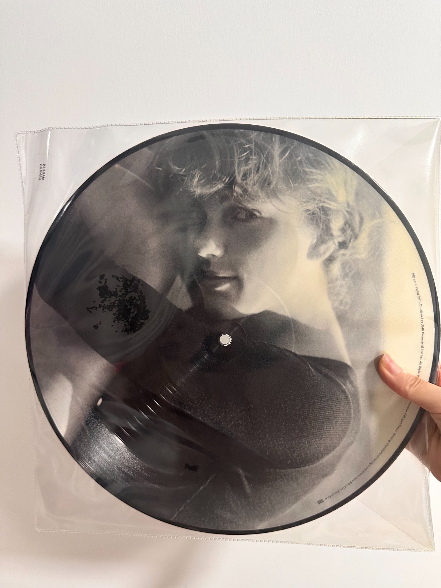 Taylor Swift – Cardigan 12-Inch Picture Disc