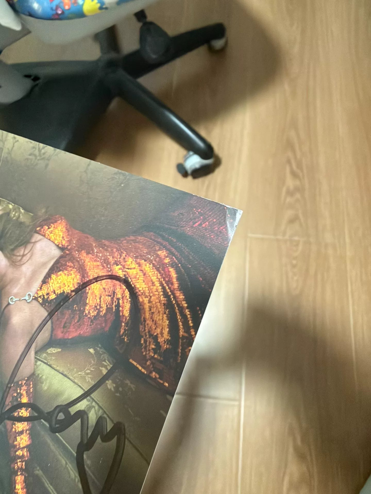 Taylor Swift – The Life of a Showgirl Signed CD (Version 2)