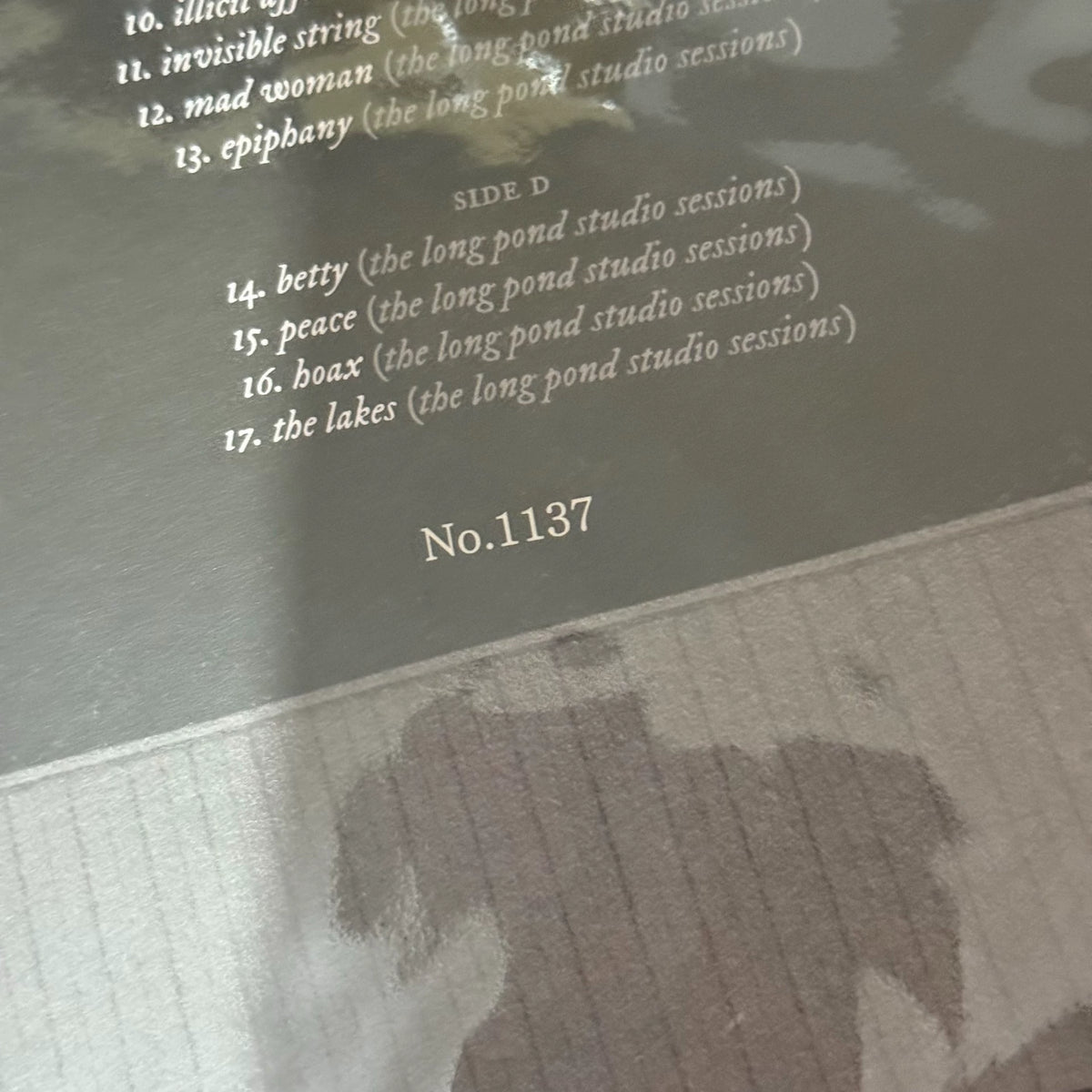Taylor Swift – Folklore: The Long Pond Studio Sessions, Numbered Grey Vinyl (2LP) – photo 3