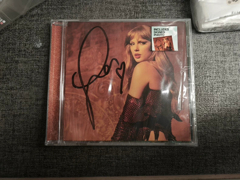 Taylor Swift – The Life of a Showgirl Signed CD Version 3 — Default Title