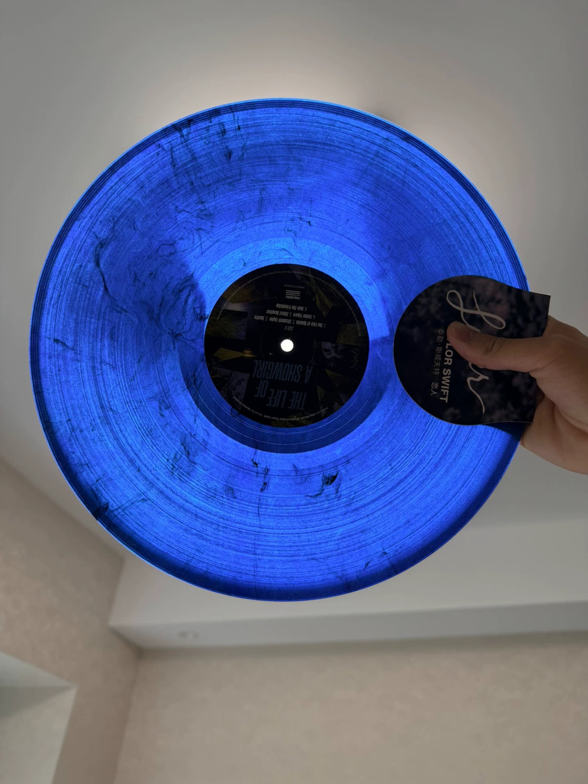 Taylor Swift – The Life of a Showgirl – Lakeside Beach Blue Sparkle Vinyl – detail 2