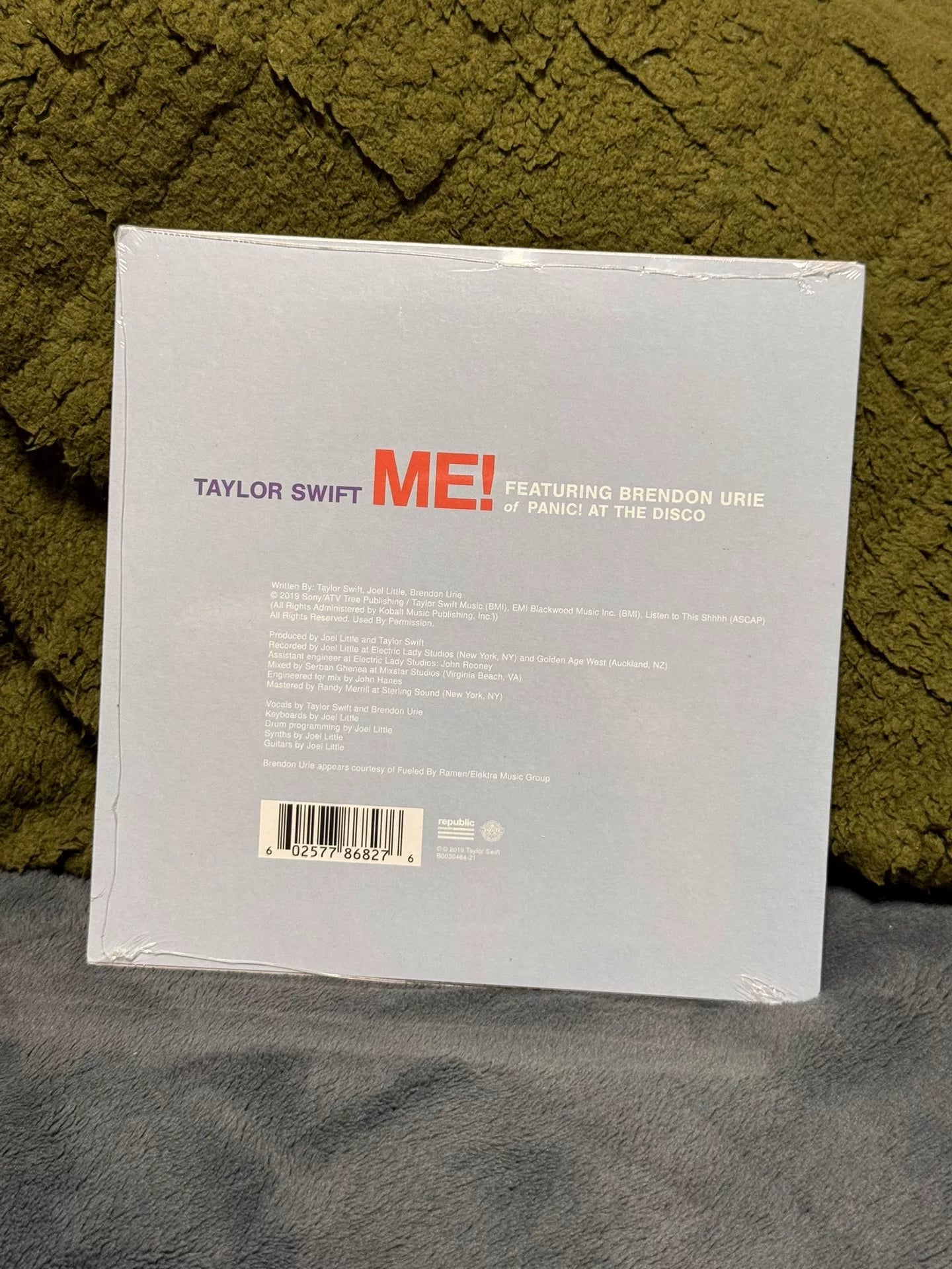 Taylor Swift – ME! 7-Inch Vinyl