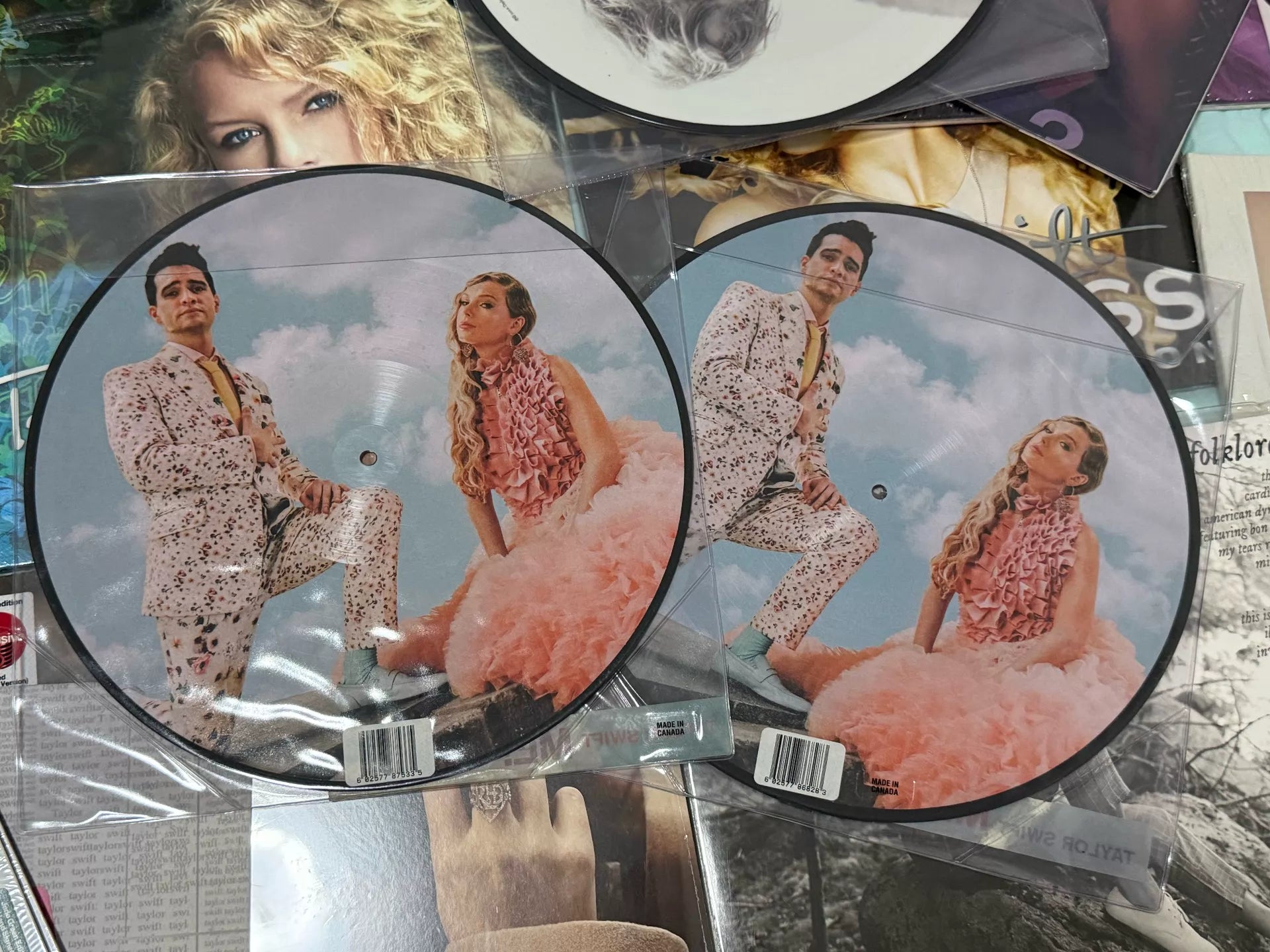 Taylor Swift ME picture disc detail