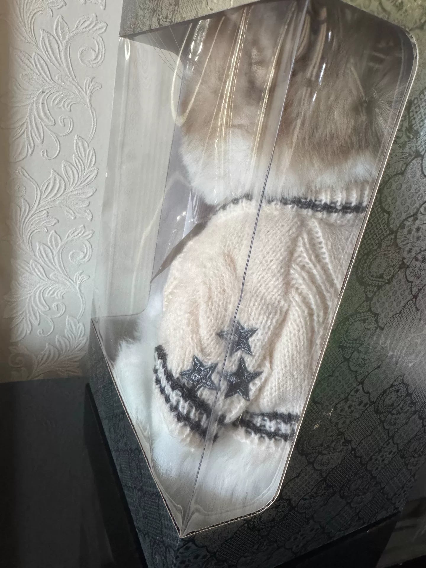 Taylor Swift – Folklore Cat Plush Doll — detail 7