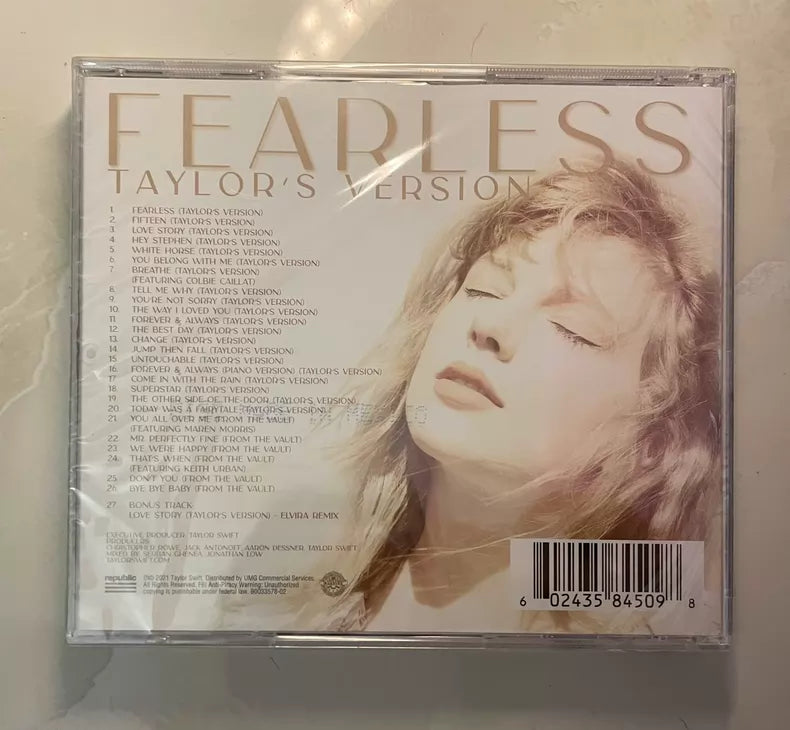 Taylor Swift – Fearless (Taylor’s Version) Signed CD