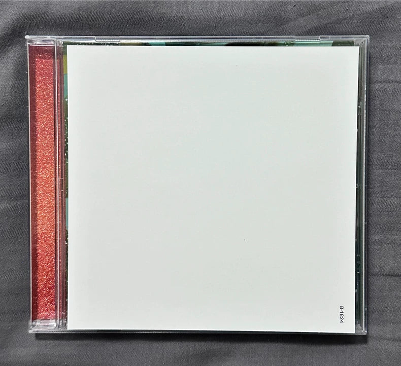 Taylor Swift – The Life of a Showgirl Signed CD, Version 2